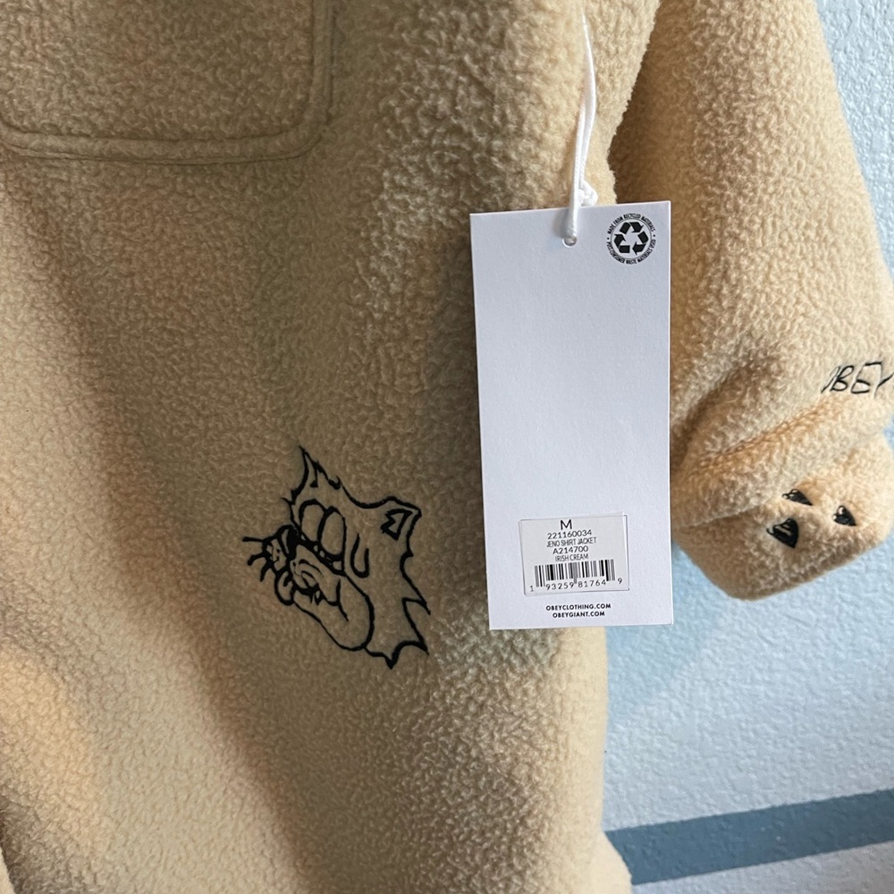 Obey Cream Sherpa Jacket with Embroidered Detail - Picture 12 of 16